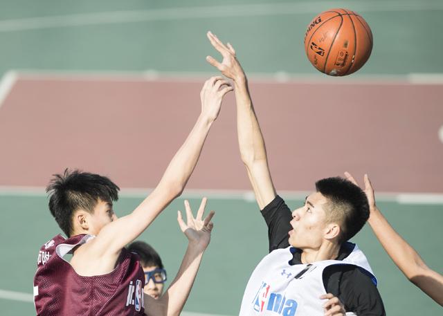 亚洲无成人网77777