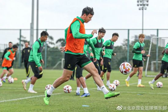 国产成人吃奶一区