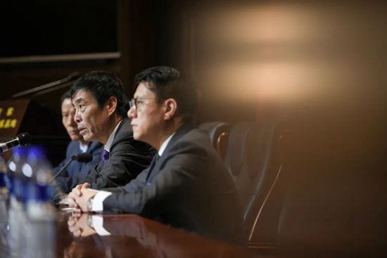 宝贝好爽夹的太紧了