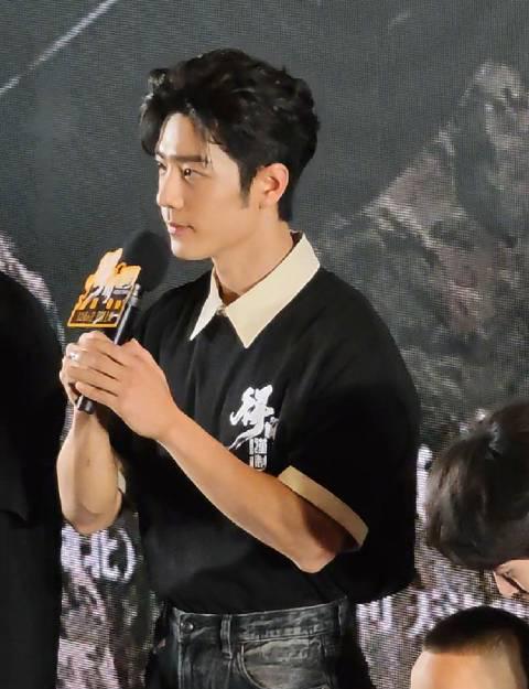 《得閒謹製》北京首映禮：肖戰驚喜現身，影迷熱情沸騰