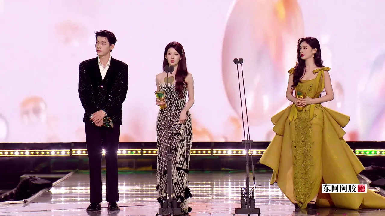 星光大賞年度星尚藝人榮耀時刻：林允、辛雲來、張淼怡以想像力開創萬象新篇